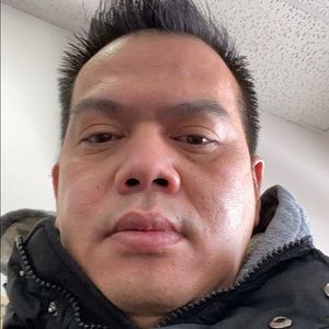 Meet your Posher, Hoang